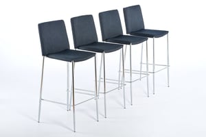 Mit dem Brooklyn-Barhocker lässt sich eine komplette Bar ausstatten Mit dem Brooklyn-Barhocker lässt sich eine komplette Bar ausstatten
