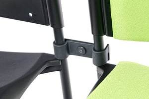 Die Reihenverbinder lassen sich schnell anbringen