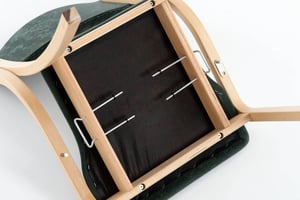 Die Reihenverbinder sind fest mit dem Untegestell verbunden