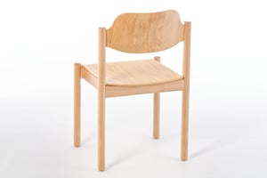 Die Dresden Holzstühle sind für beinahe jeden Anlass geeignet