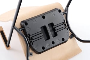 Die Vorbereitung für Reihenverbinder ist vorhanden