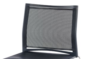 Der Netzstoff in der Rückenlehne ermöglicht eine gute Belüftung