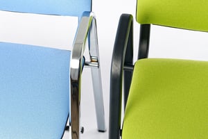 Verschiedene Gestellfarben können gewählt werden