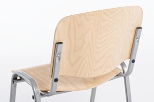 Stapelschutz an der Rückseite der Lehne schützen das Gestell beim Stapeln