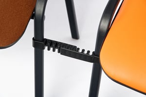 Ein variabel einstellbarer Verbinder kann auch gewählt werden