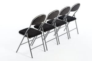 Mit dem Linz lässt sich eine bequeme Veranstaltungsbestuhlung realisieren