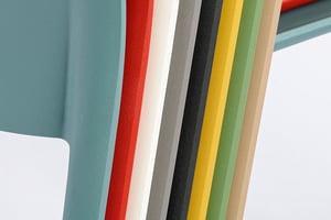 Die Outdoorstühle Lurano sind in vielen Farben erhältlich