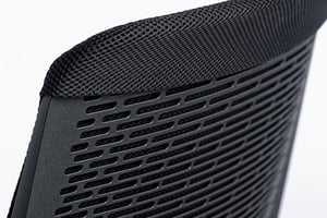 Bei Bedarf kann die optionale Rückenpolsterauflage abgenommen werden