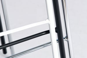 In der Konfiguration kann die Gestellfarbe gewählt werden