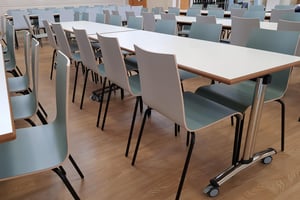 Unsere Mailand Schalenstühle sind farblich vielfältig gestaltbar