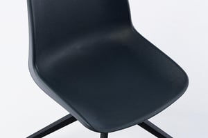 Auf der Sitzfläche sitzt man bequem