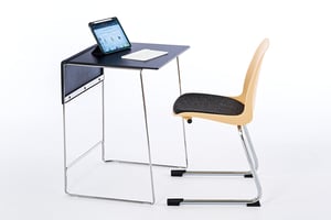 Der Freischwingerstuhl im Einsatz