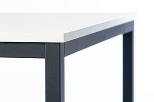 Der Malta Quadrat ist in vielen Farbkombinationen erhältlich