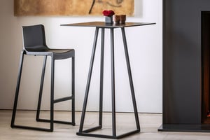 Unser Melbourne Barhocker erzeugt ein tolles Ambiente