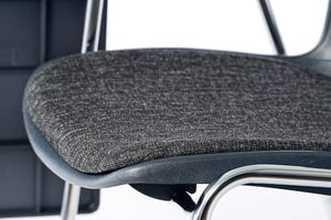 Die Sitzfläche ist vorne angenehm abgerundet