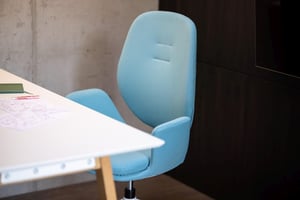 Für jede Räumlichkeit in der passenden Farbgebung erhältlich