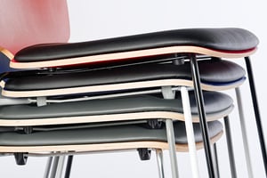 Der Stapelschutz schont die Stühle