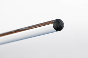 Die Stuhlbeine sind mit Kunststoffgleiter ausgestattet