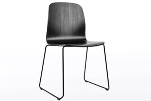 Unser Kufenstuhl Montana passt sich jede Räumlichkeit an