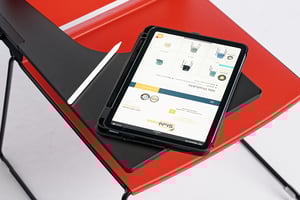 Ein Tablar kann abgelegt werden