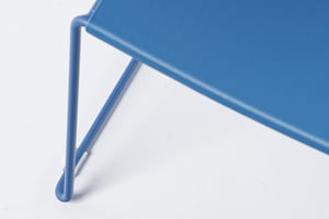 Das Design der Kufen unserer Stapelstühle Multan AL