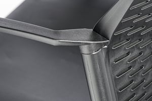 Armlehne und Rückenlehne gehen ineinander über
