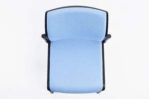 Der Freischwinger Paris SP RP in der Draufsicht