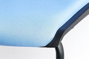 Hochwertige und strapazierfähige Stoffe werden als Bezug genutzt