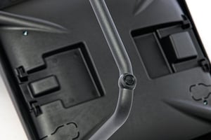 Mit Kunststoffstopfen sind die Freischwinger ausgestattet