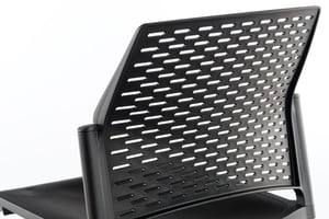 Die Rückenlehne ist ergonomisch geformt und somit sehr bequem und schonend für den Rücken Ihrer Besucher