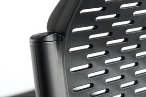 Hochwertige Verarbeitung der Rückenlehne unserer  Paris Stapelstühle