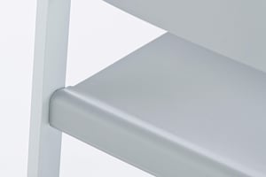 Das Gestell und die Sitzfläche sind hochwertig miteinander verbunden