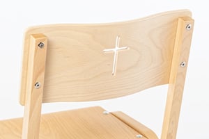 Die Ausfräsung Kreuz ist hochwertig