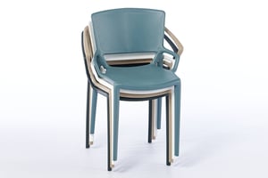 Eine kompakte Lagerung ist dank der Möglichkeit zum Stapeln gegeben