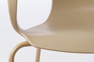 Die Sitzfläche hat ein ergonomisches Sitzerlebniss