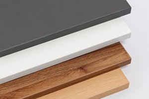 Die Tischplatten der Klapptische sind sehr hochwertig verarbeitet