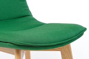Auch einfarbig können sich unsere Toskana Schalenstühle sehen lassen Auch einfarbig können sich unsere Toskana Schalenstühle sehen lassen