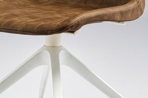 Der Valencia DG mit weißem Drehgestell