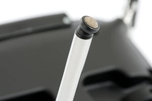 Für Holzböden können optional auch mot Filzgleiter ausgestattet werden