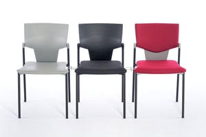 Die Stühle der Vegas Familie passen zueinander