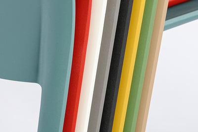Die Outdoorstühle Lurano sind in vielen Farben erhältlich