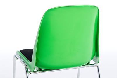Die Rückenlehne ist perfekt gebogen für ein angenehmes Sitzen