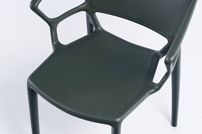 Um die Sitzfläche ergonomisch zu gestalten ist sie leicht geknickt