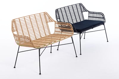 Optional kann ein passendes Sitzkissen mitbestellt werden