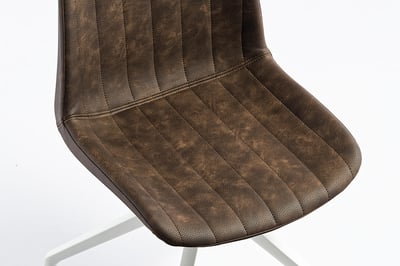 Durch die Polsterung ist das Sitzen sehr bequem