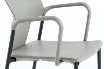 Die Sitzfläche und Armlehnen sind sehr hygienisch und leicht zu reinigen