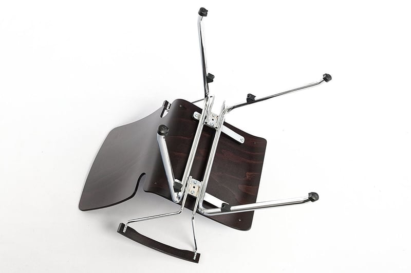 Hochwertige Verarbeitung von Holz und Metall