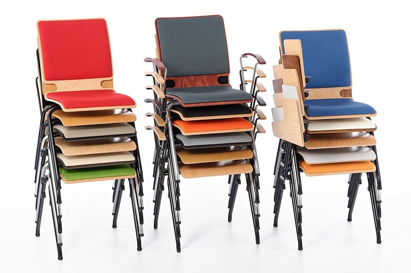 Verschiedene Varianten der Alabama Stühle