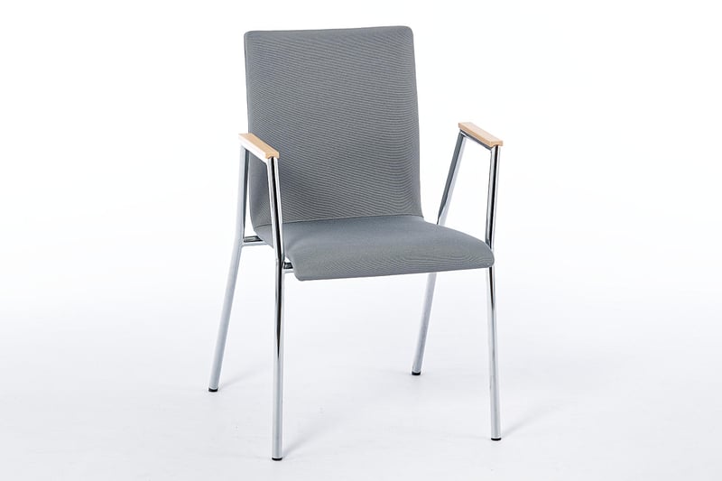 Mit Armlehnen + Vollpolsterung