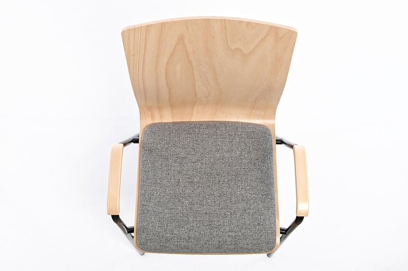 Mit einem bequemen Sitzpolster ist unser Arizona AL SP ausgestattet